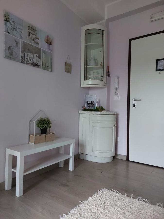 La Pineta - Delightful Small Apartment Near The City Center L'Aquila Exterior photo