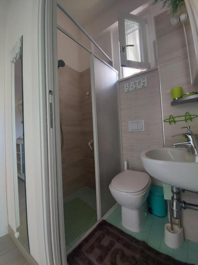 La Pineta - Delightful Small Apartment Near The City Center L'Aquila Exterior photo